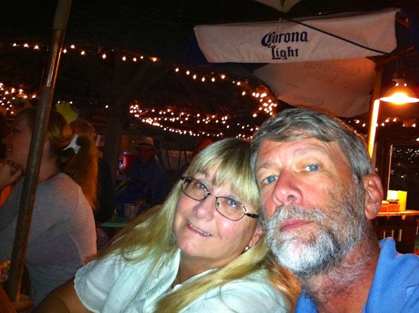 NeilConnieKeySchoonerBar1