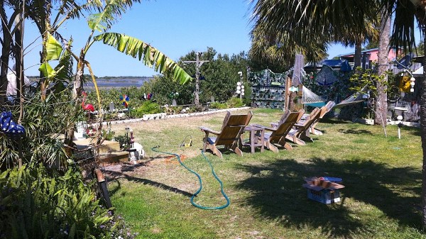 LowKeyHideawayOutdoorBar1