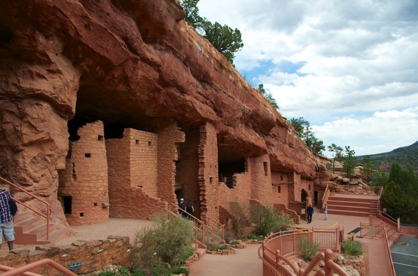 ManitouCliffDwelling2 091