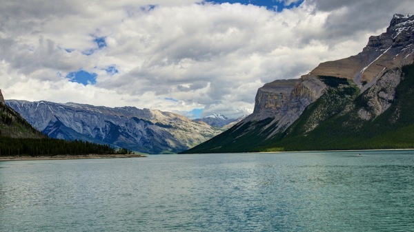 BanffNPMinnewankaVista2