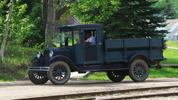 FortEdmontonChevyPickup