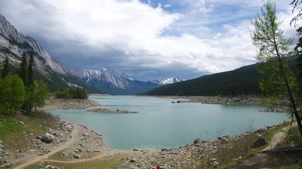 JasperNPMedicineLake1.jpg JasperNPMedicineLake1