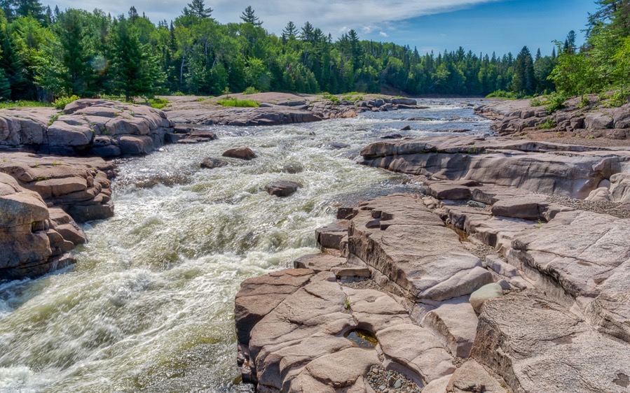 D75 3804 AuroraHDR2018 edit