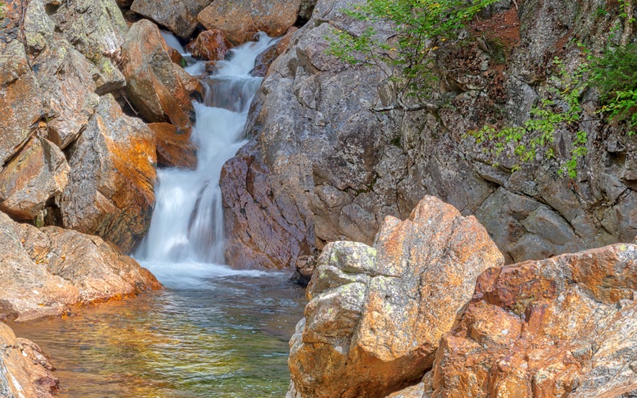 D75 4838 AuroraHDR2018 edit