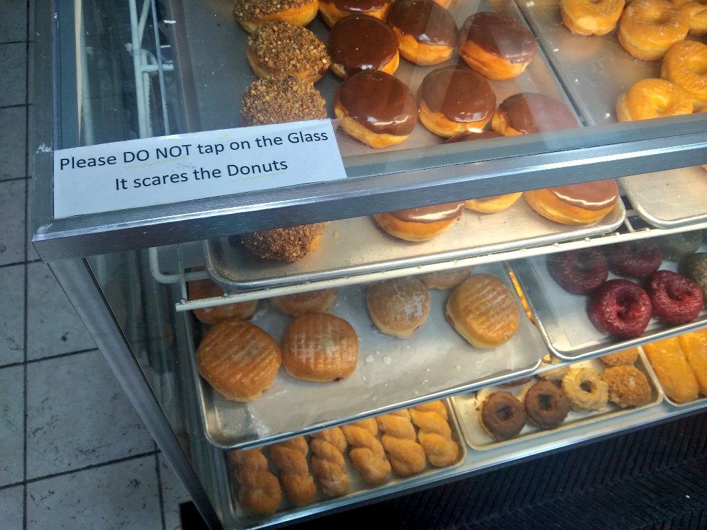 DontScareTheDonuts