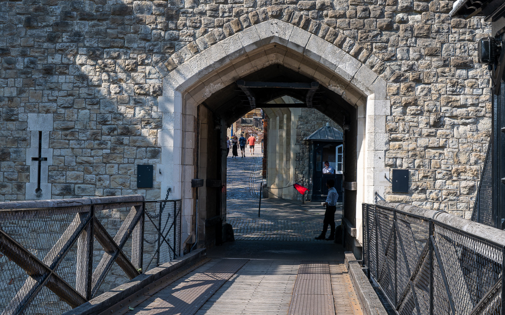 London 2 0669 NEF DxO DeepPRIMEXD